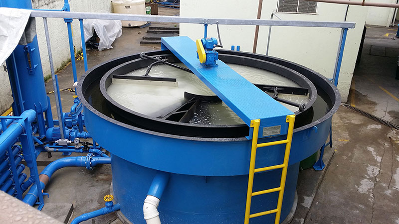 SISTEMA DE TRATAMENTO DE EFLUENTE POR FLOTAÇÃO E SUAS APLICAÇÕES