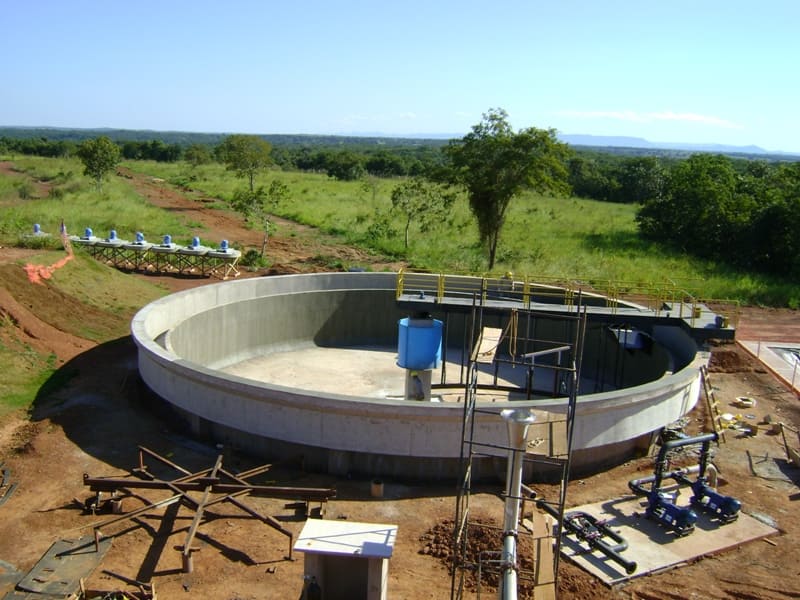 Decantador Estação de Tratamento de Água